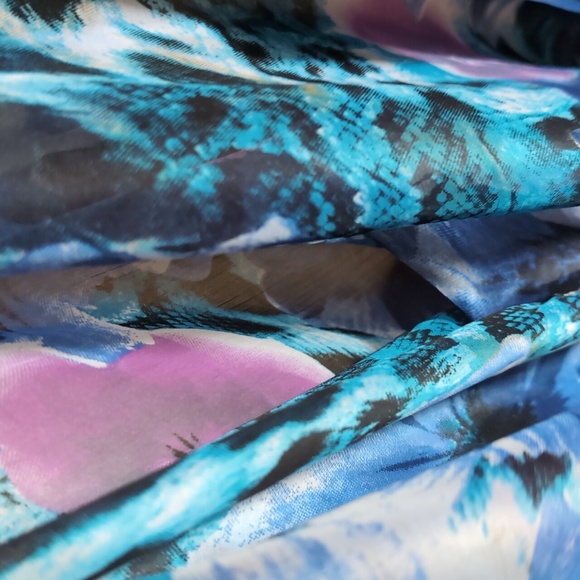 Vibrant Blue & Purple Shawl - Picture 3 of 3